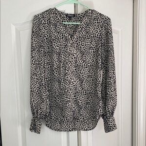 Express Animal Print Blouse EUC with button detailing
